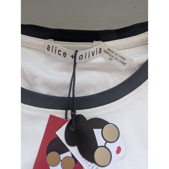 NWT Alice + Olivia Rylyn GLEESON STACE FACE T-shirt Size S White #FC502 - Picture 8 of 10